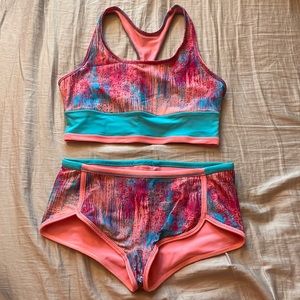 Cute swim set!
